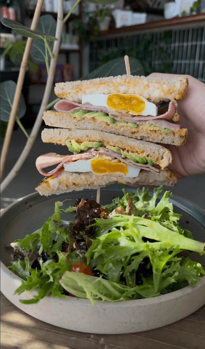 Brekky Sammy